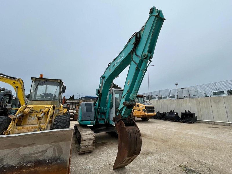 Kobelco SK135SR - Экскаватор: фото 2 Kobelco SK135SR - Экскаватор: фото 2