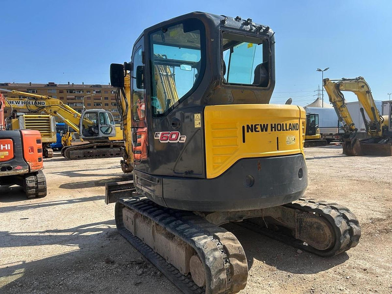 New Holland E60C - Мини-экскаватор: фото 5 New Holland E60C - Мини-экскаватор: фото 5