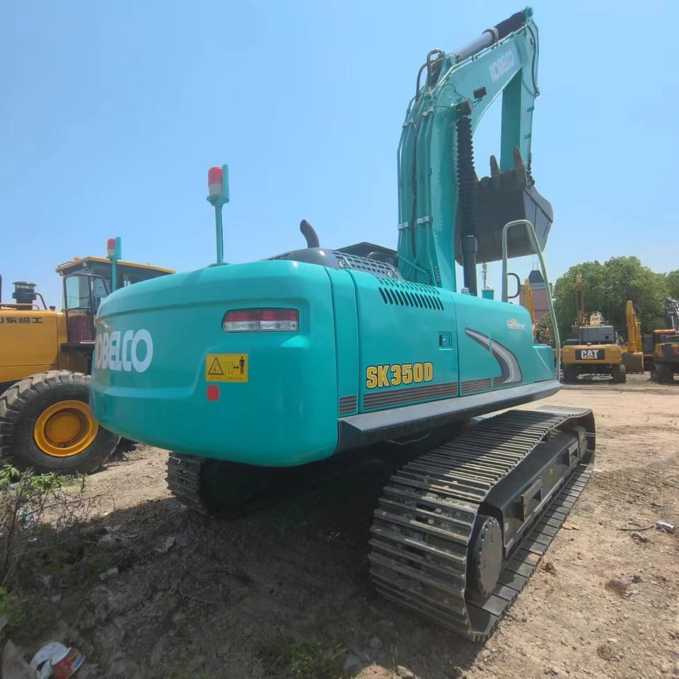KOBELCO SK350 - Гусеничный экскаватор: фото 3 KOBELCO SK350 - Гусеничный экскаватор: фото 3