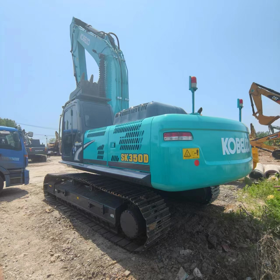 KOBELCO SK350 - Гусеничный экскаватор: фото 2 KOBELCO SK350 - Гусеничный экскаватор: фото 2