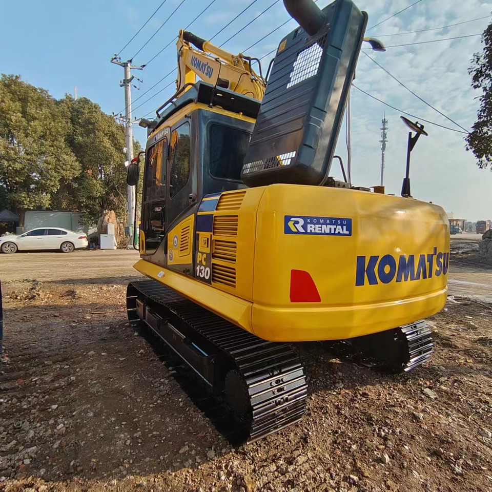 KOMATSU PC130 - Гусеничный экскаватор: фото 3 KOMATSU PC130 - Гусеничный экскаватор: фото 3