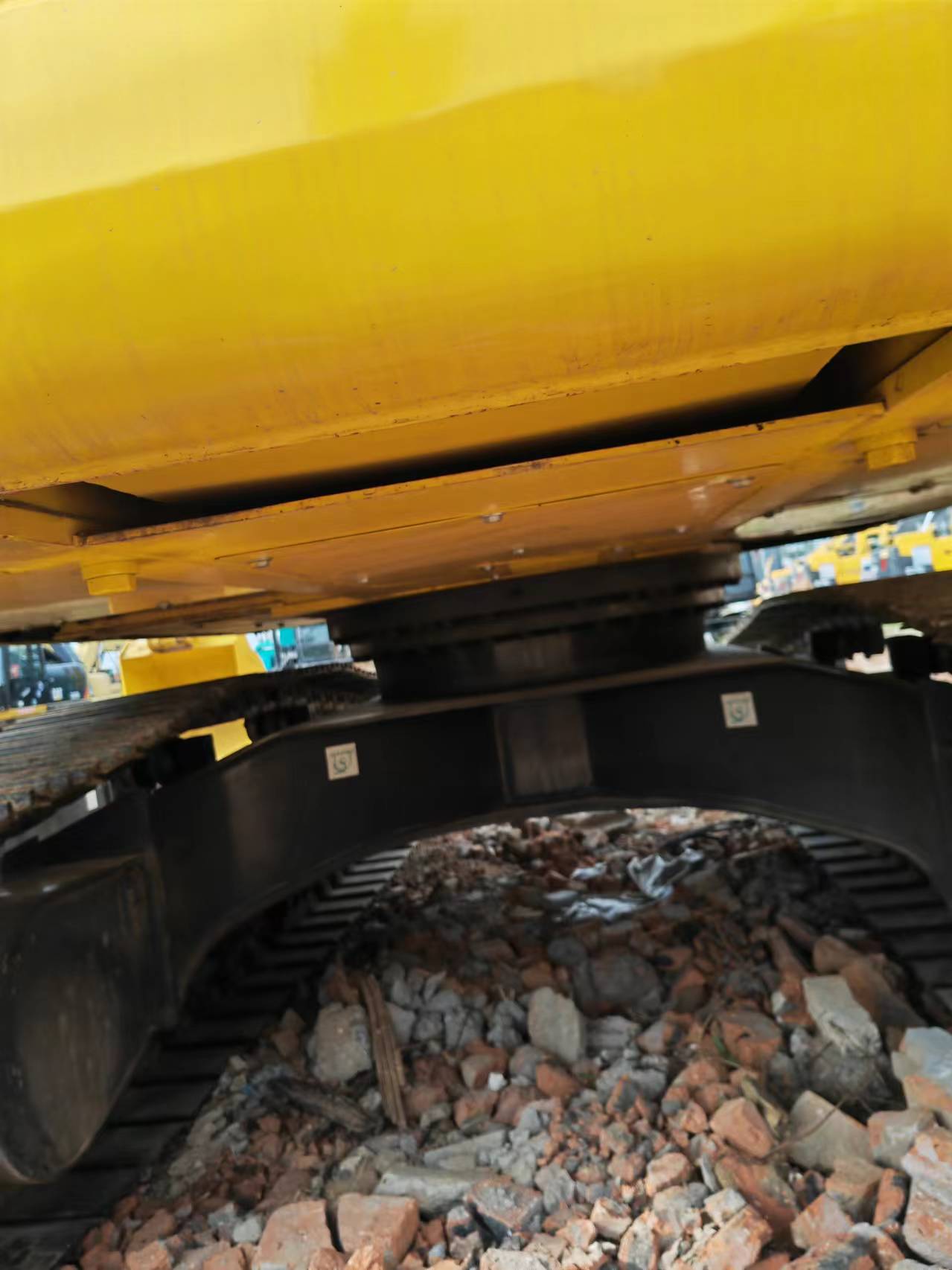 Гусеничный экскаватор KOMATSU PC200: фото 19