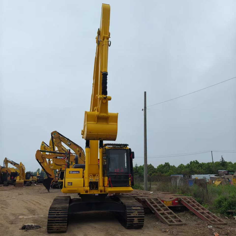 KOMATSU PC240LC-8 - Гусеничный экскаватор: фото 5 KOMATSU PC240LC-8 - Гусеничный экскаватор: фото 5