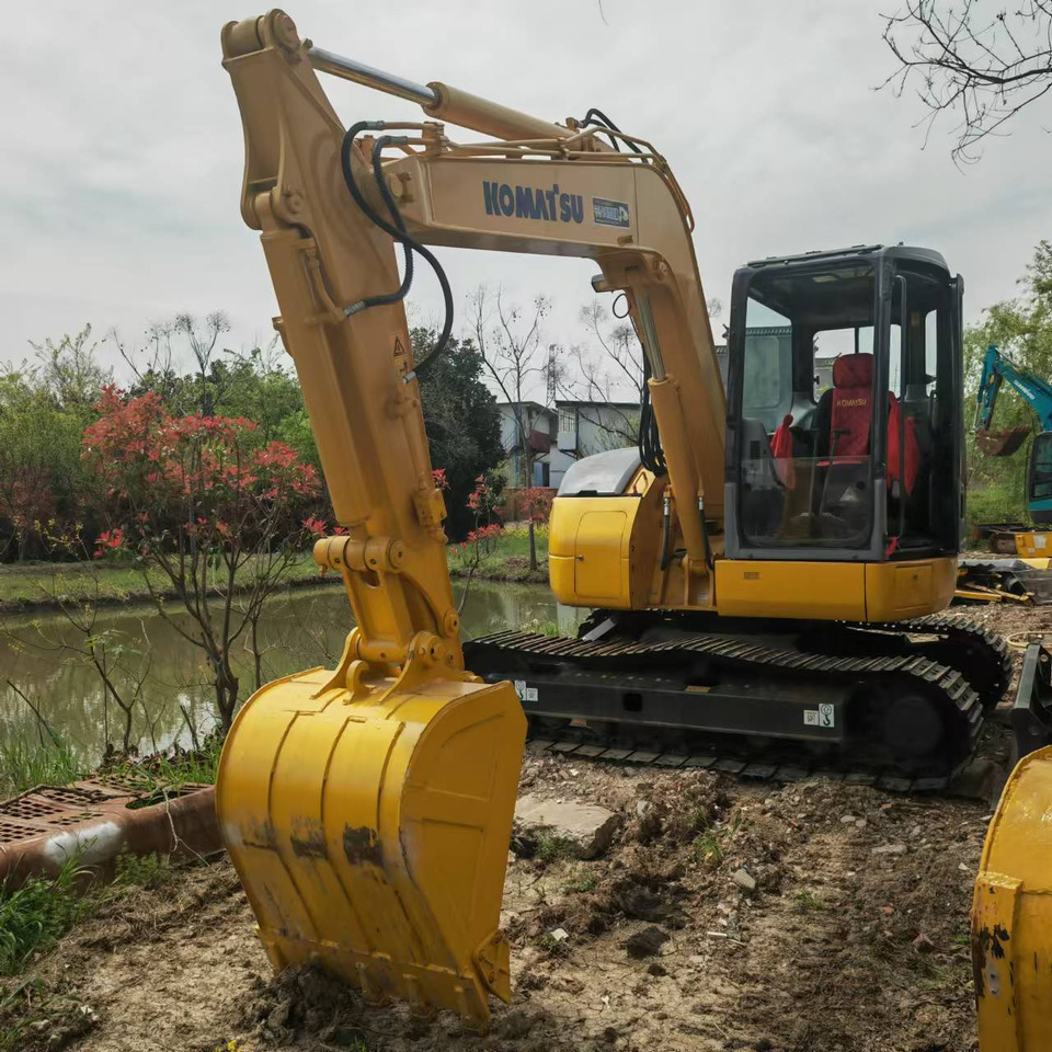 KOMATSU PC78US - Гусеничный экскаватор: фото 3 KOMATSU PC78US - Гусеничный экскаватор: фото 3