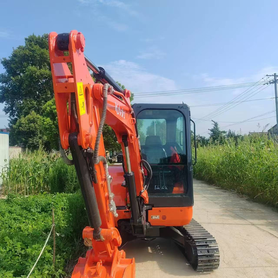 KUBOTA U35 - Мини-экскаватор: фото 4 KUBOTA U35 - Мини-экскаватор: фото 4