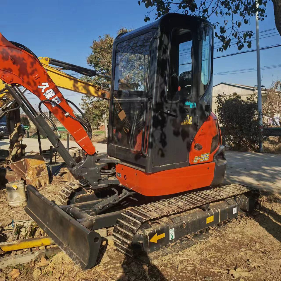 KUBOTA U35 - Мини-экскаватор: фото 2 KUBOTA U35 - Мини-экскаватор: фото 2