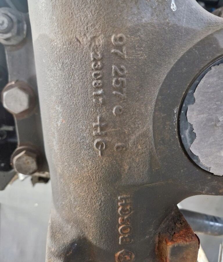 Bosch Renault VOLVO FH 4 RENAULT GAMA RANGE T truck - Рулевой механизм для Грузовиков: фото 3 Bosch Renault VOLVO FH 4 RENAULT GAMA RANGE T truck - Рулевой механизм для Грузовиков: фото 3