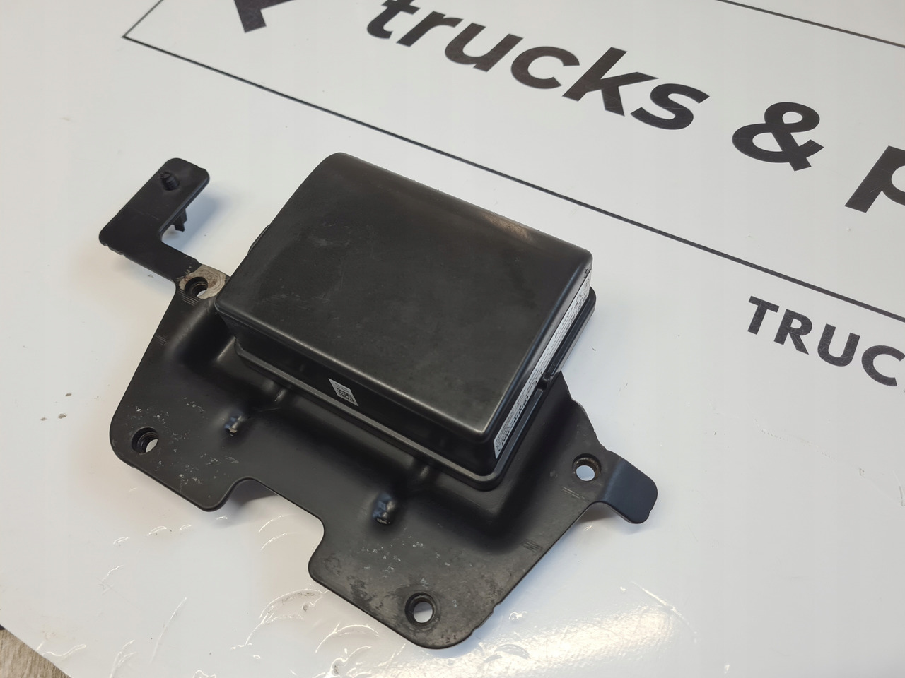 CONTINENTAL RADAR DISTRONIK MOCOWANIE RENAULT GAMA RANGE VOLVO FH FM 4 FH 16 FMX FL FE - Сенсор для Грузовиков: фото 3 CONTINENTAL RADAR DISTRONIK MOCOWANIE RENAULT GAMA RANGE VOLVO FH FM 4 FH 16 FMX FL FE - Сенсор для Грузовиков: фото 3