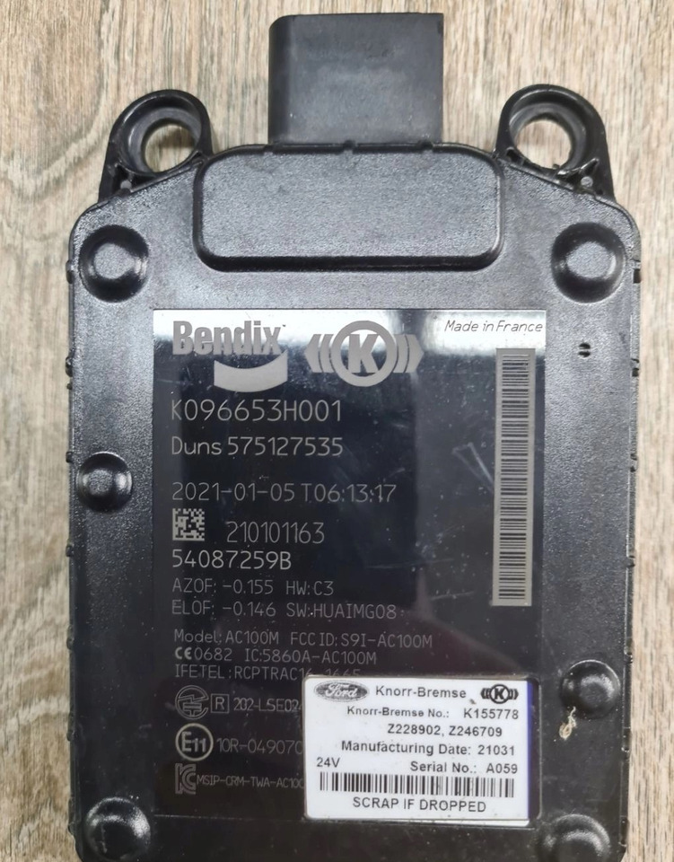 KNORR-BREMSE RADAR CZUJNIK SENSOR FORD F-MAX 500 K096653H001 575127535 K155778 210101163 - Сенсор: фото 5 KNORR-BREMSE RADAR CZUJNIK SENSOR FORD F-MAX 500 K096653H001 575127535 K155778 210101163 - Сенсор: фото 5
