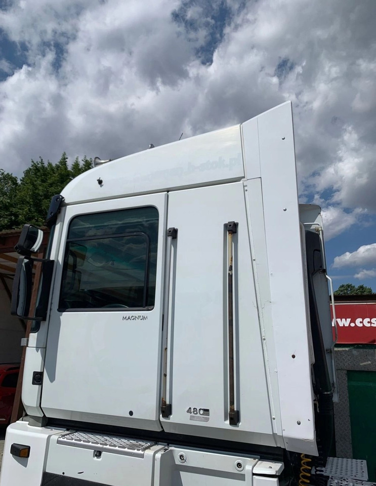 KOMPLETNA RENAULT MAGNUM DXI LFT VEGA RENAULT OE - Кабина: фото 5 KOMPLETNA RENAULT MAGNUM DXI LFT VEGA RENAULT OE - Кабина: фото 5