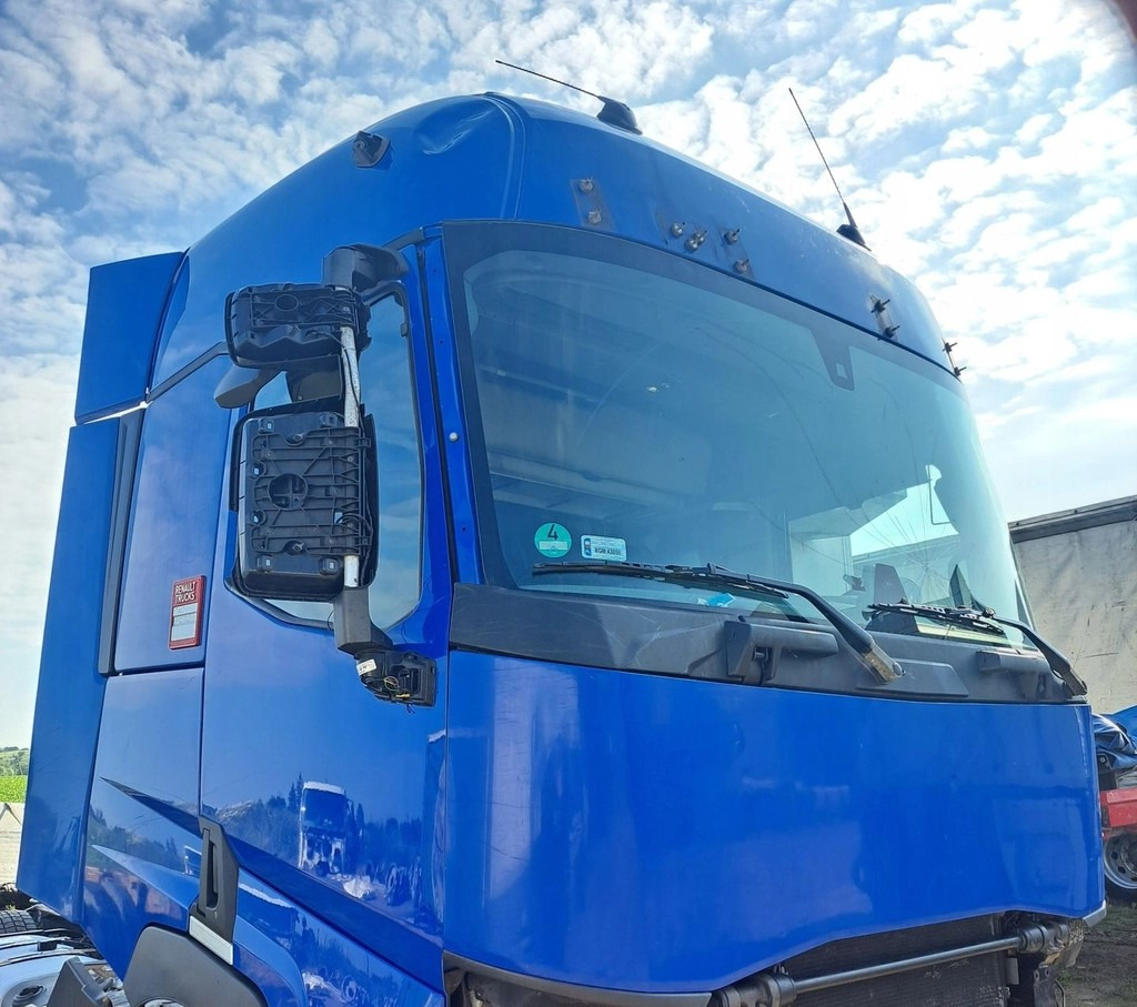 RENAULT KABINA KOMPLETNA RENAULT GAMA T RANGE EURO 6 - Кабина для Грузовиков: фото 4 RENAULT KABINA KOMPLETNA RENAULT GAMA T RANGE EURO 6 - Кабина для Грузовиков: фото 4