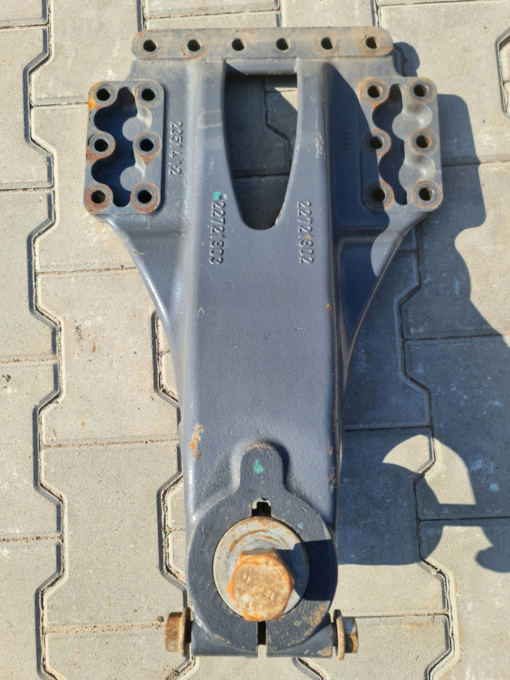 RENAULT ŁAPA MOCOWANIE PÓŁRESORA UCHO RENAULT GAMA RANGE T EVO - Подвеска для Грузовиков: фото 1 RENAULT ŁAPA MOCOWANIE PÓŁRESORA UCHO RENAULT GAMA RANGE T EVO - Подвеска для Грузовиков: фото 1