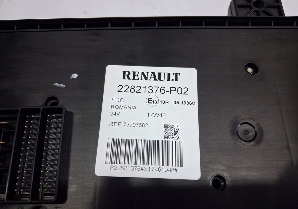 RENAULT PŁYTA BEZPIECZNIKÓW SKRZYNKA RENAULT GAMA T RANGE 22821376 P02 - Предохранитель для Грузовиков: фото 4 RENAULT PŁYTA BEZPIECZNIKÓW SKRZYNKA RENAULT GAMA T RANGE 22821376 P02 - Предохранитель для Грузовиков: фото 4