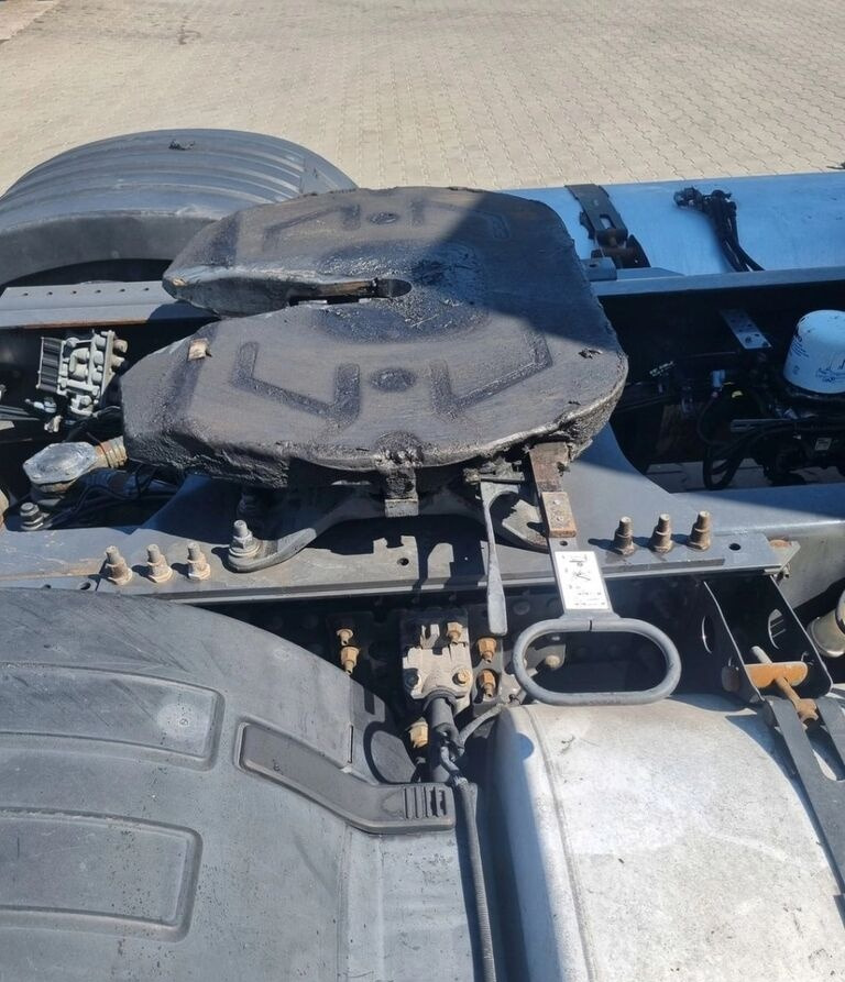 SAF FH FM 9 12 13 4 21587561 Volvo - Седло для Грузовиков: фото 4 SAF FH FM 9 12 13 4 21587561 Volvo - Седло для Грузовиков: фото 4