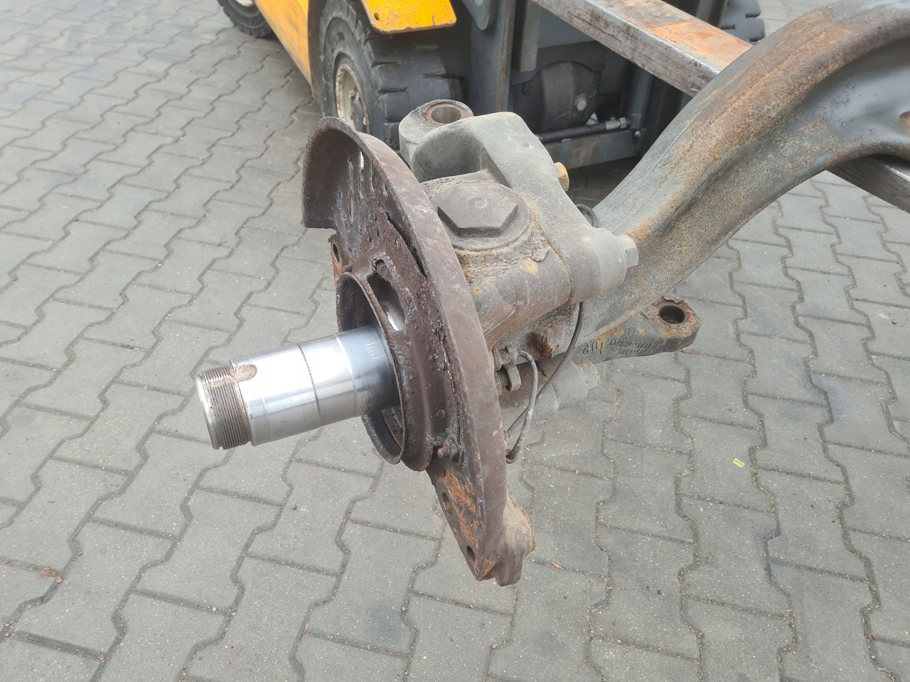 VOLVO BELKA OŚ PRZEDNIA ZWROTNICE FI 78 LOW DECK RENAULT GAMA T VOLVO FH 4 FH 16 - Ось и запчасти для Грузовиков: фото 2 VOLVO BELKA OŚ PRZEDNIA ZWROTNICE FI 78 LOW DECK RENAULT GAMA T VOLVO FH 4 FH 16 - Ось и запчасти для Грузовиков: фото 2