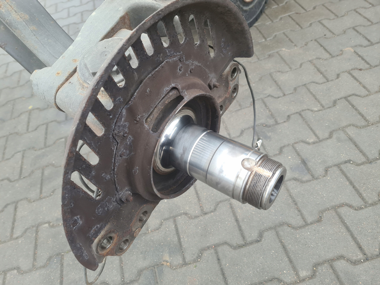 VOLVO BELKA OŚ PRZEDNIA ZWROTNICE FI 78 LOW DECK RENAULT GAMA T VOLVO FH 4 FH 16 - Ось и запчасти для Грузовиков: фото 4 VOLVO BELKA OŚ PRZEDNIA ZWROTNICE FI 78 LOW DECK RENAULT GAMA T VOLVO FH 4 FH 16 - Ось и запчасти для Грузовиков: фото 4