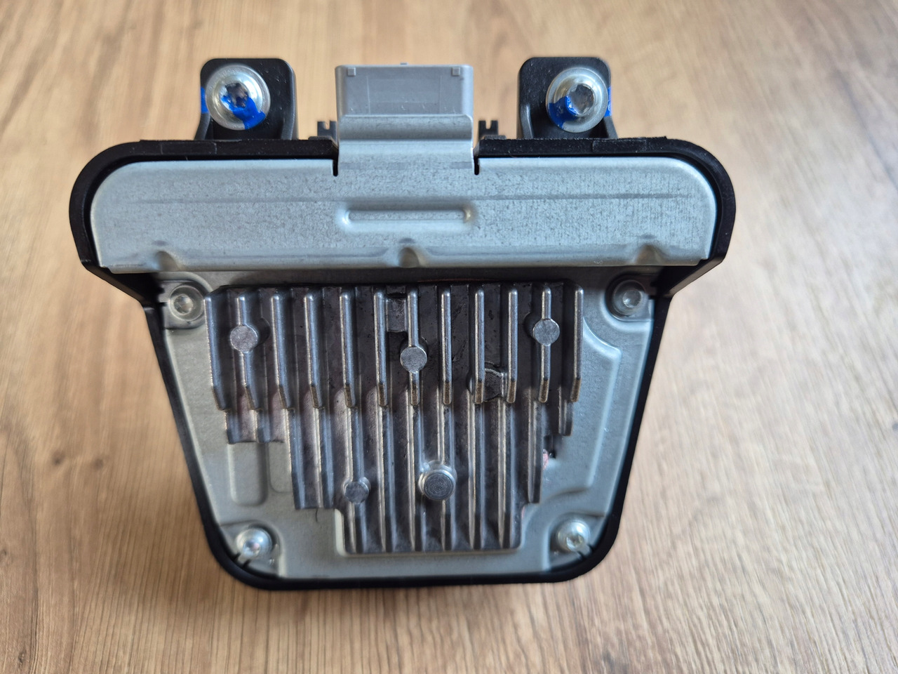 VOLVO KAMERA PASA RUCHU PRZEDNIA RADAR RENAULT GAMA T C K D VOLVO FH 4 FM 4 FH 5 - Сенсор для Грузовиков: фото 4 VOLVO KAMERA PASA RUCHU PRZEDNIA RADAR RENAULT GAMA T C K D VOLVO FH 4 FM 4 FH 5 - Сенсор для Грузовиков: фото 4