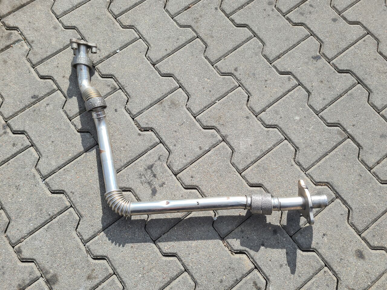 VOLVO RURA SPALIN EGR RENAULT GAMA T DTI 13 VOLVO FH 4 FM 4 - Двигатель и запчасти для Грузовиков: фото 1 VOLVO RURA SPALIN EGR RENAULT GAMA T DTI 13 VOLVO FH 4 FM 4 - Двигатель и запчасти для Грузовиков: фото 1