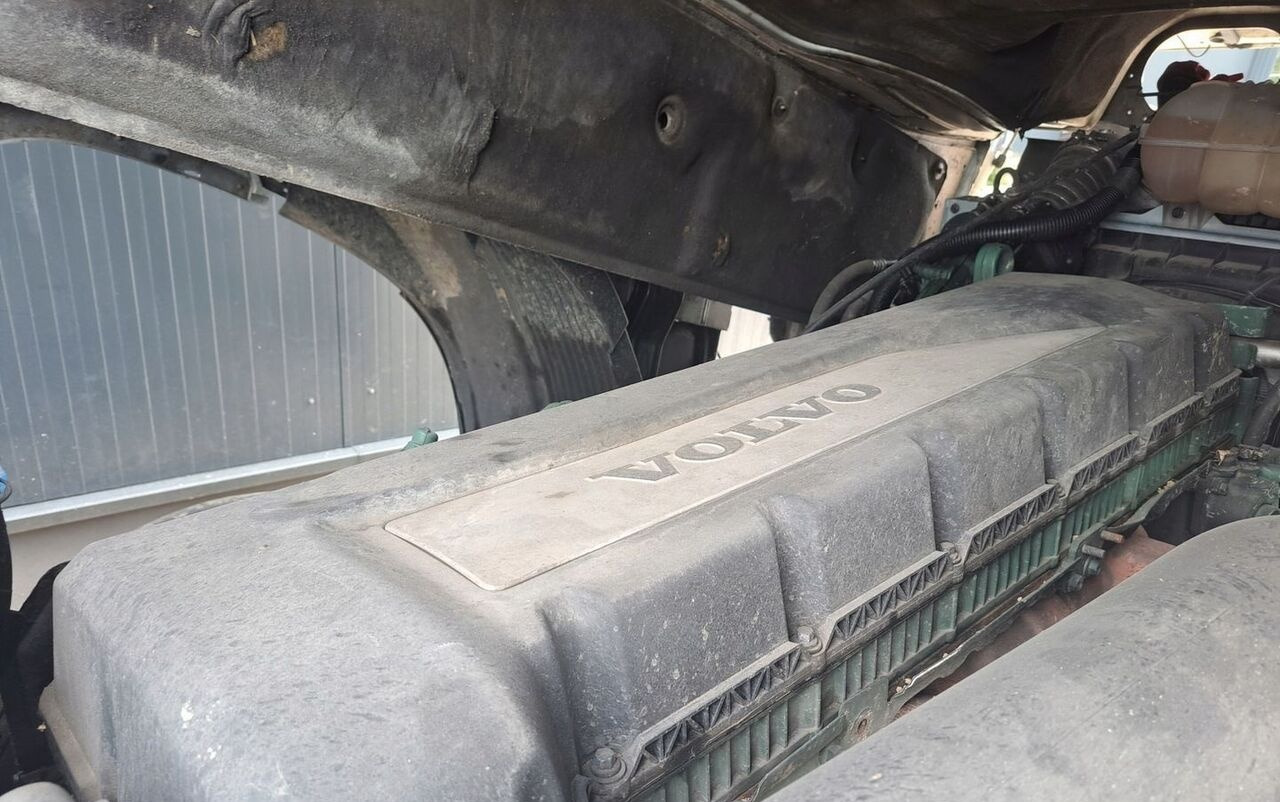 VOLVO SILNIK KOMPLETNY VOLVO FH 4 D13K K2 540 EUVI EURO 6 - Двигатель для Грузовиков: фото 2 VOLVO SILNIK KOMPLETNY VOLVO FH 4 D13K K2 540 EUVI EURO 6 - Двигатель для Грузовиков: фото 2