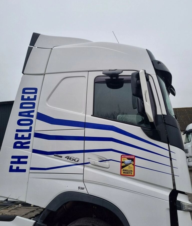 Volvo-ABG VOLVO FH 4 EURO 6 GLOBETROTTER 2018 ROK - Кабина для Грузовиков: фото 5 Volvo-ABG VOLVO FH 4 EURO 6 GLOBETROTTER 2018 ROK - Кабина для Грузовиков: фото 5