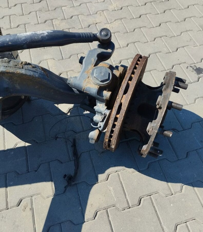 Volvo BELKA PRZÓD OŚ LOW DECK RENAULT MAGNUM PREMIUM DXI 22222 - Ось и запчасти для Грузовиков: фото 3 Volvo BELKA PRZÓD OŚ LOW DECK RENAULT MAGNUM PREMIUM DXI 22222 - Ось и запчасти для Грузовиков: фото 3