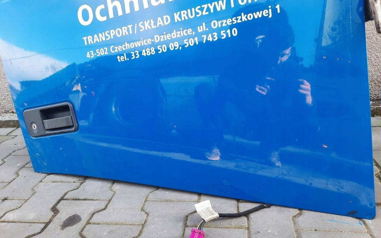 Volvo FH 12 13 - Дверь и запчасти для Грузовиков: фото 3 Volvo FH 12 13 - Дверь и запчасти для Грузовиков: фото 3