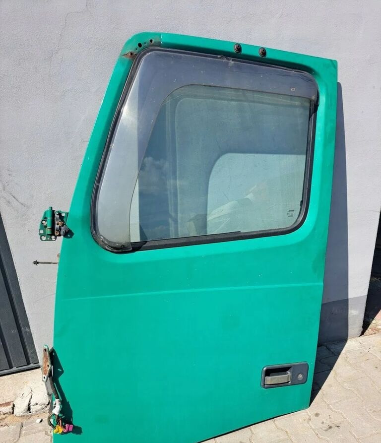 Volvo KOMPLETNE LEWE FH 12 13   Volvo - Дверь и запчасти для Грузовиков: фото 1 Volvo KOMPLETNE LEWE FH 12 13   Volvo - Дверь и запчасти для Грузовиков: фото 1