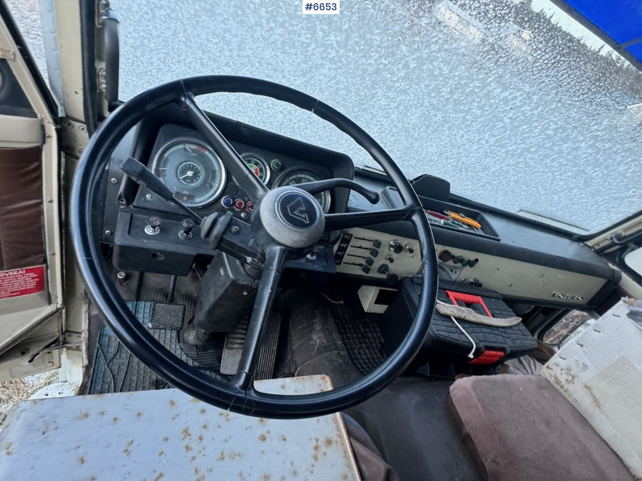 Грузовик для перевозки животных 1971 Volvo F85 Livestock Transporter: фото 7 Грузовик для перевозки животных 1971 Volvo F85 Livestock Transporter: фото 7