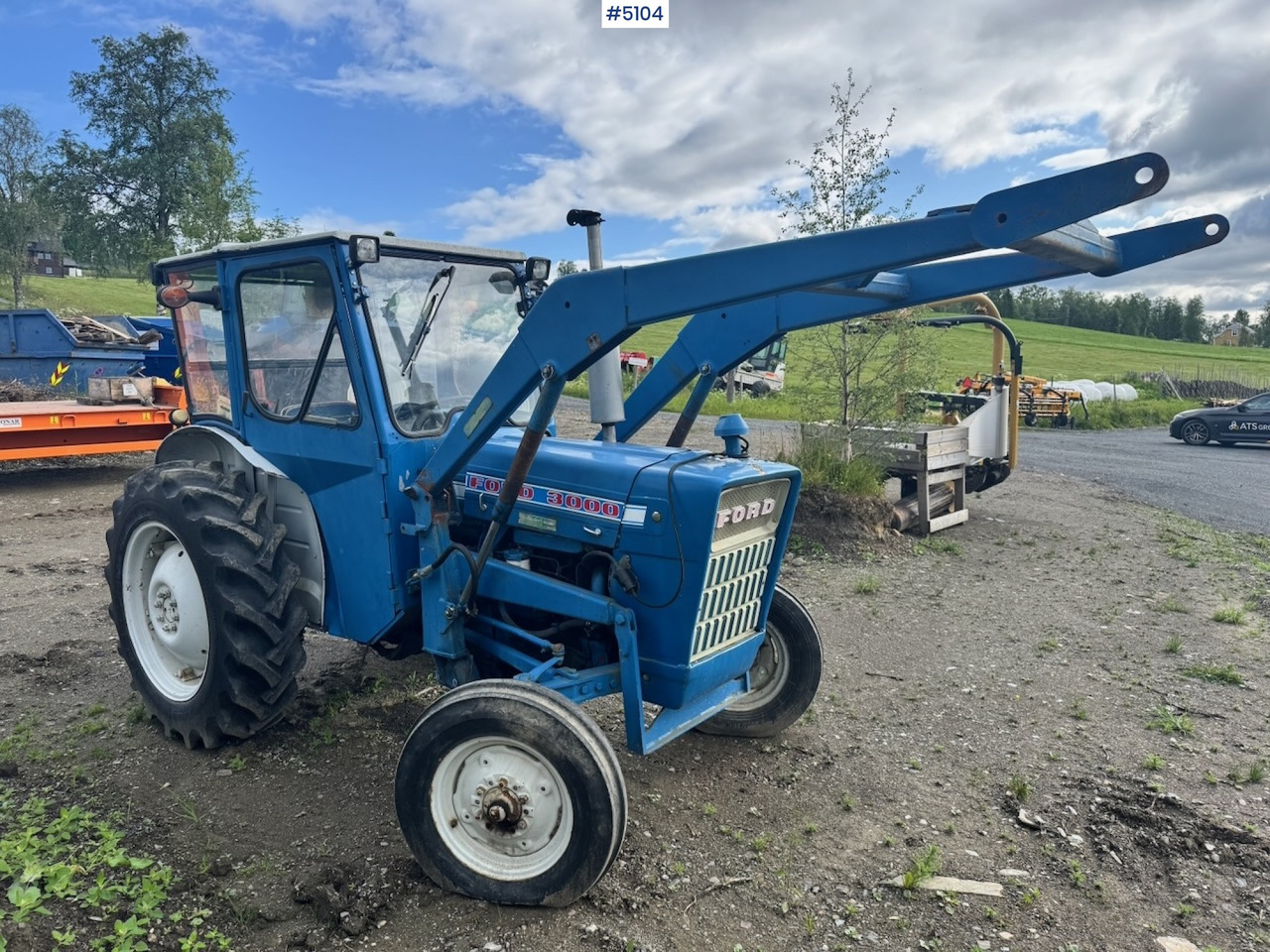 1972 Ford 3000 4x2 w/ Front loader - Трактор: фото 2 1972 Ford 3000 4x2 w/ Front loader - Трактор: фото 2