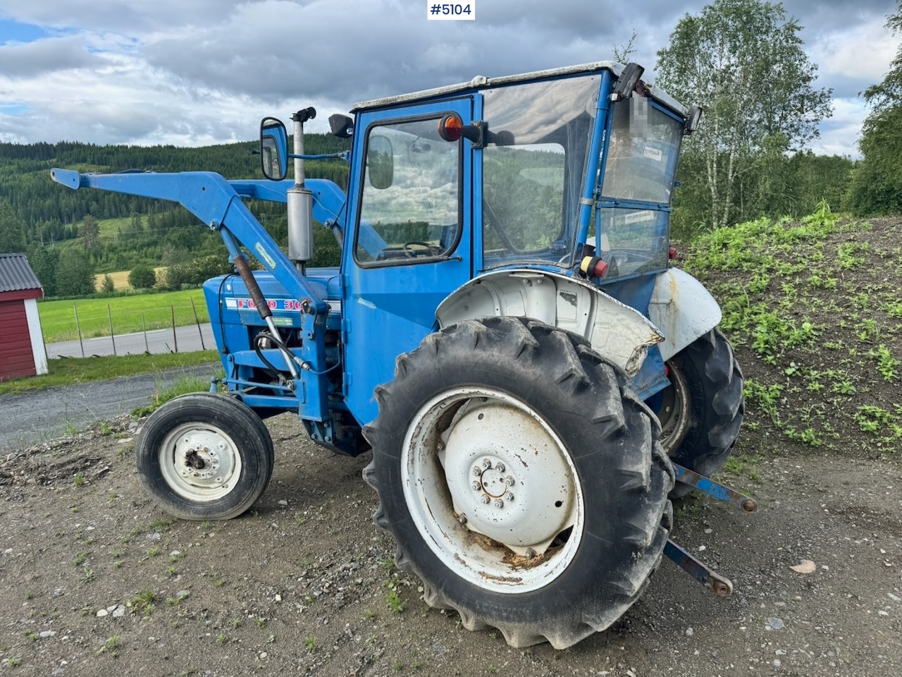 1972 Ford 3000 4x2 w/ Front loader - Трактор: фото 4 1972 Ford 3000 4x2 w/ Front loader - Трактор: фото 4