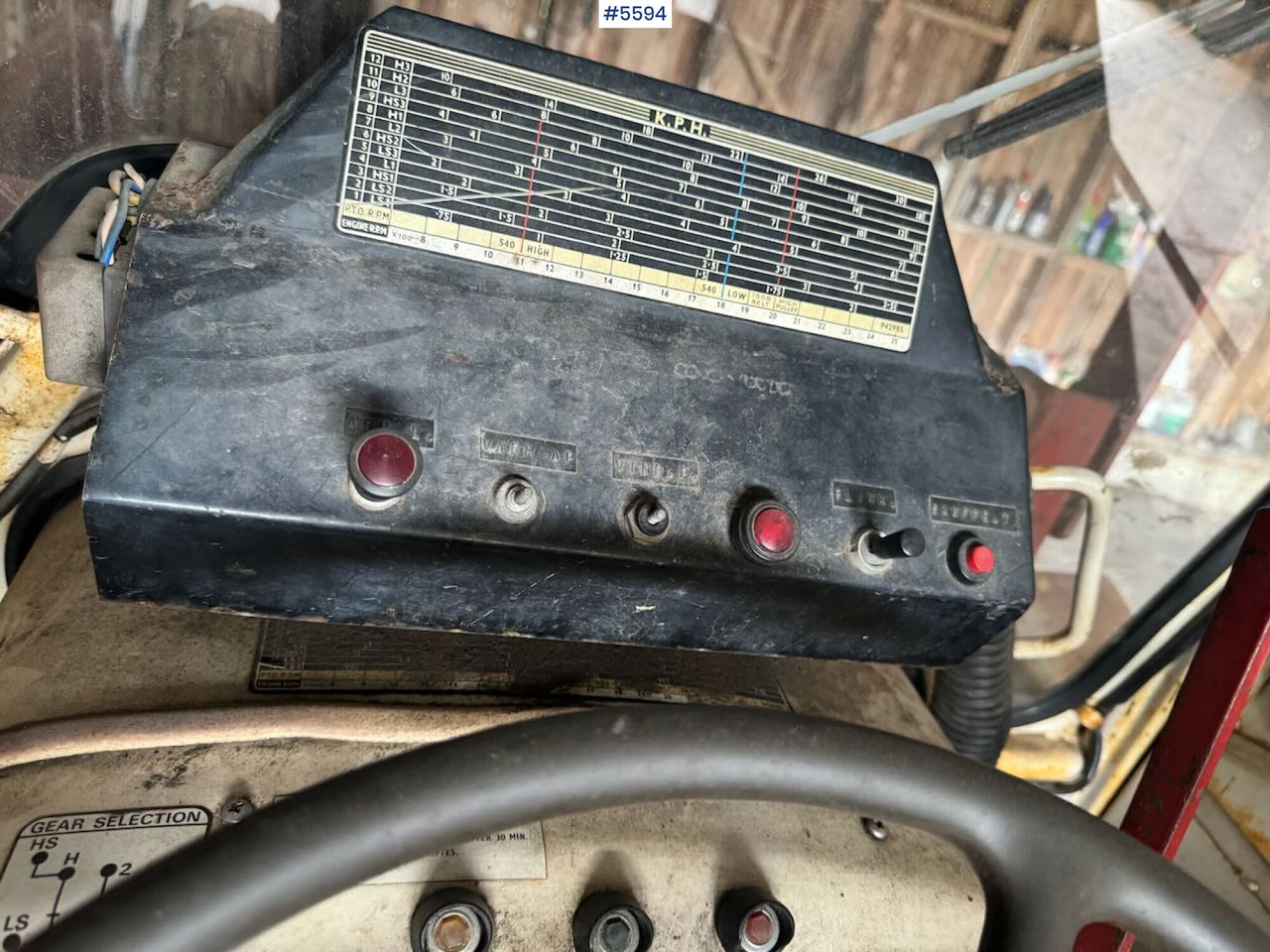 Трактор 1974 David Brown 885 w/ loaders and chain.: фото 15