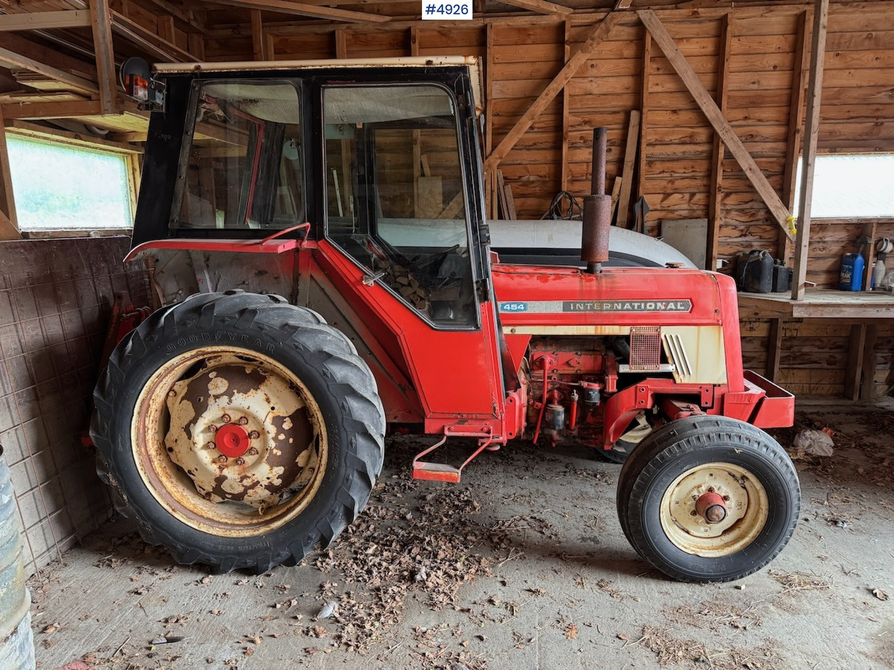 1977 International Harvester 454 - Трактор: фото 4 1977 International Harvester 454 - Трактор: фото 4