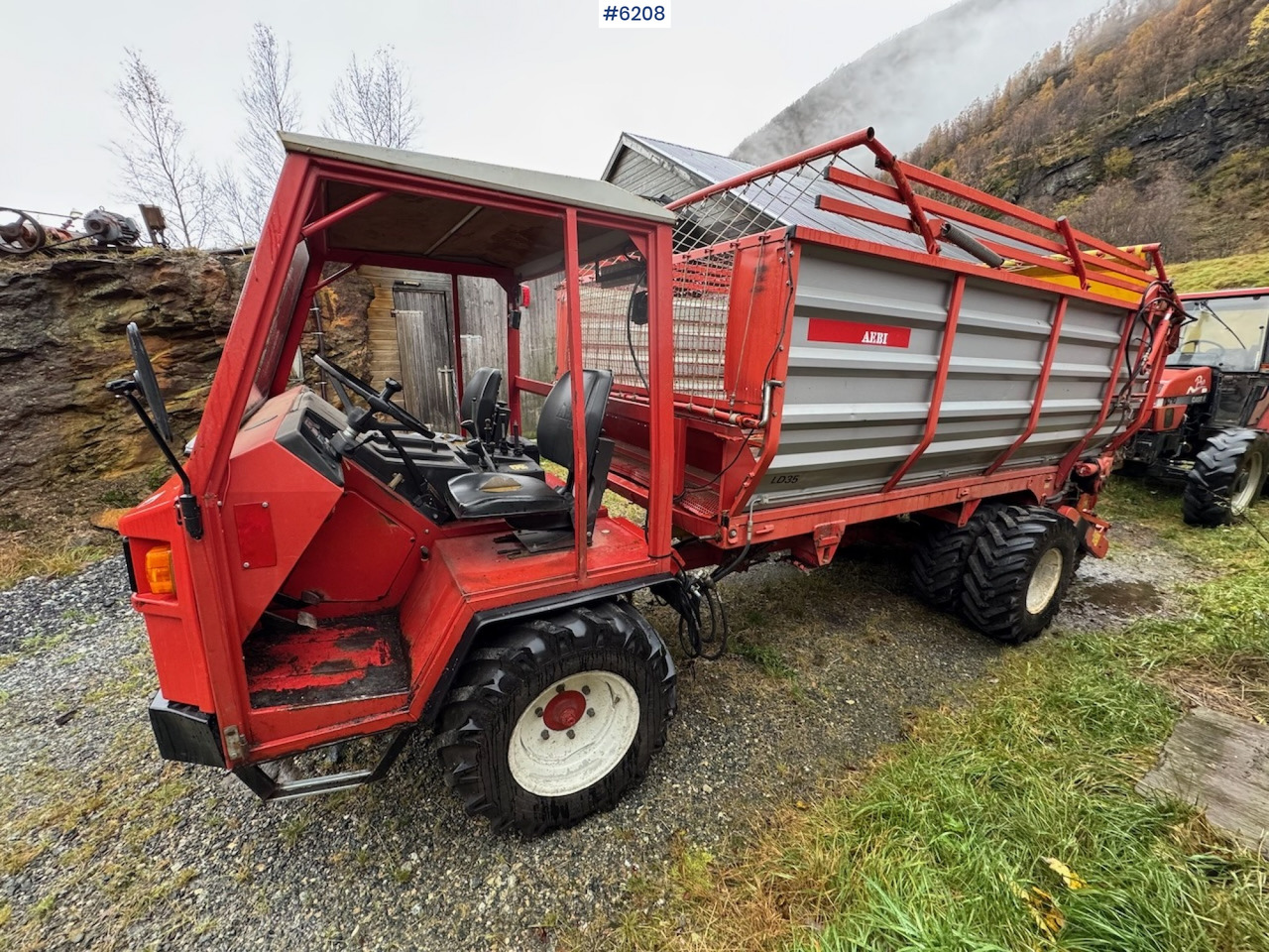 1990 Aebi TP 67 - Трактор: фото 5 1990 Aebi TP 67 - Трактор: фото 5