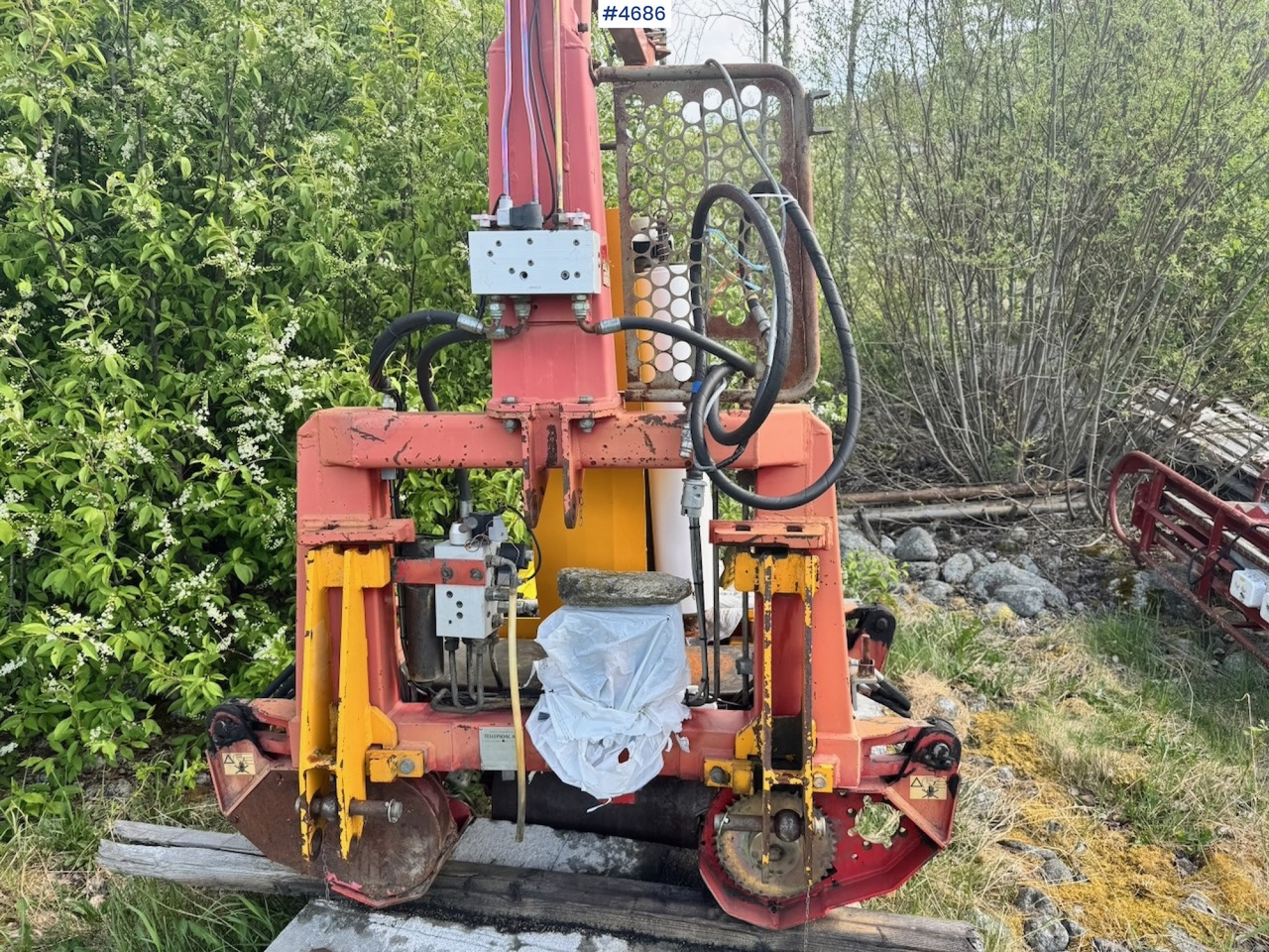 1995 Tellefsdal 1500 Round bale wrapper. New electronics. - Техника для сенозаготовки: фото 3 1995 Tellefsdal 1500 Round bale wrapper. New electronics. - Техника для сенозаготовки: фото 3