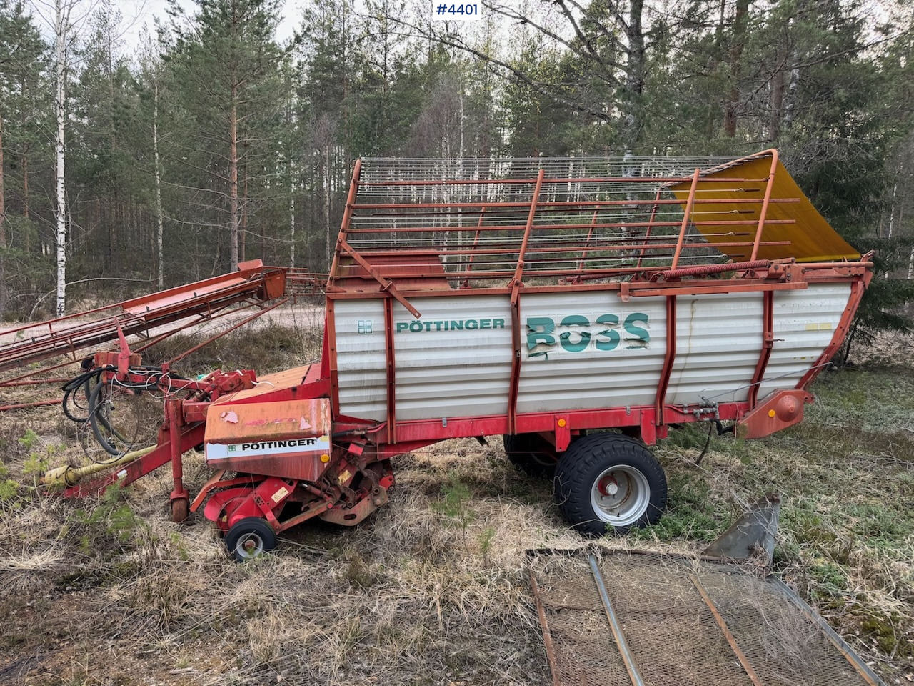 1997 Pöttinger Boss1 Loader - Техника для сенозаготовки: фото 1 1997 Pöttinger Boss1 Loader - Техника для сенозаготовки: фото 1
