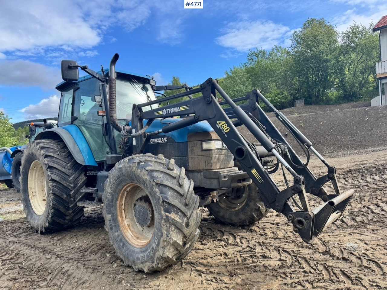2000 New Holland TM135 4x4 w/ Front loader - Трактор: фото 3 2000 New Holland TM135 4x4 w/ Front loader - Трактор: фото 3