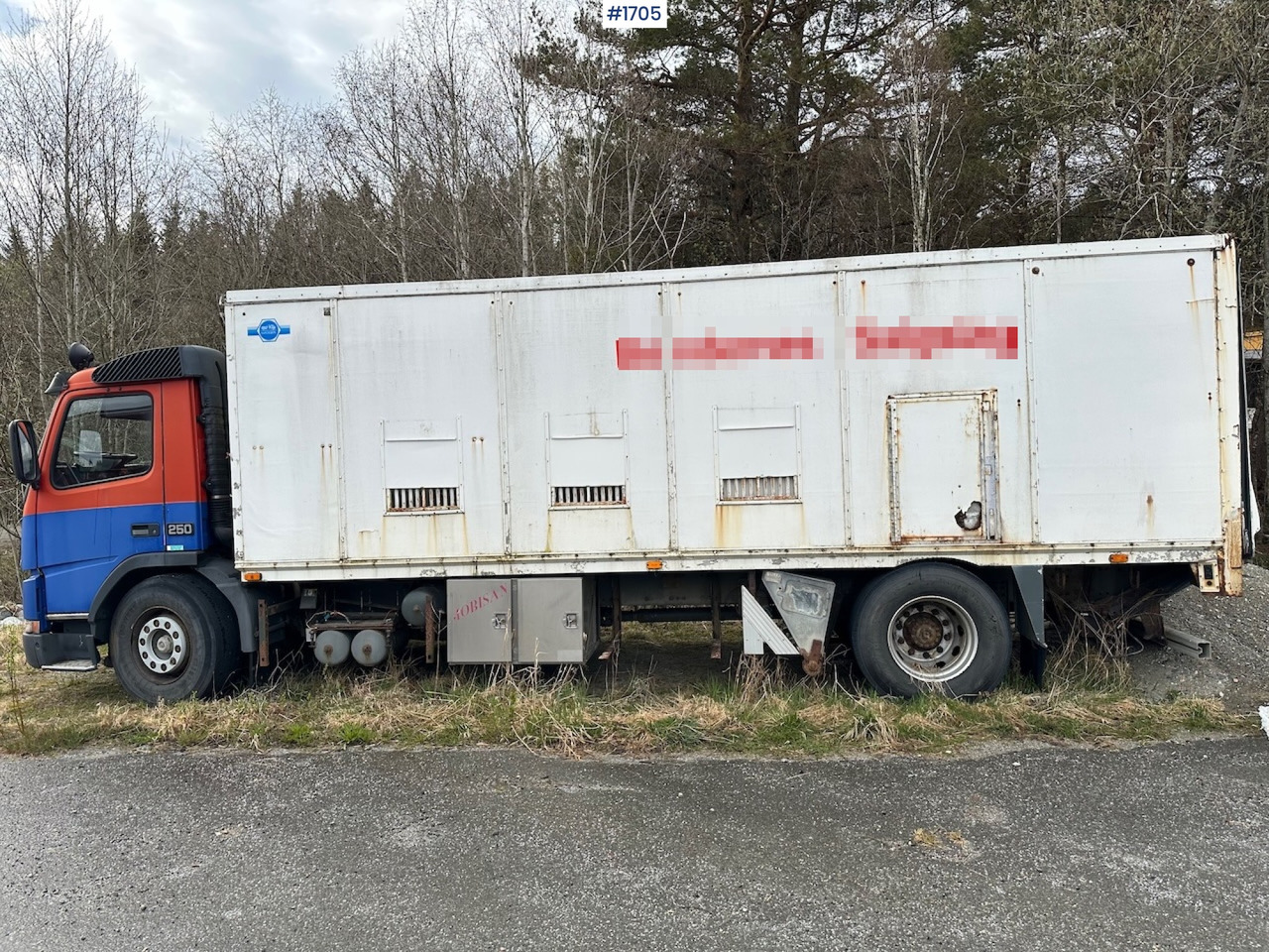 2000 Volvo 250 4x2 reparasjonsobjekt - Грузовик с закрытым кузовом: фото 5 2000 Volvo 250 4x2 reparasjonsobjekt - Грузовик с закрытым кузовом: фото 5