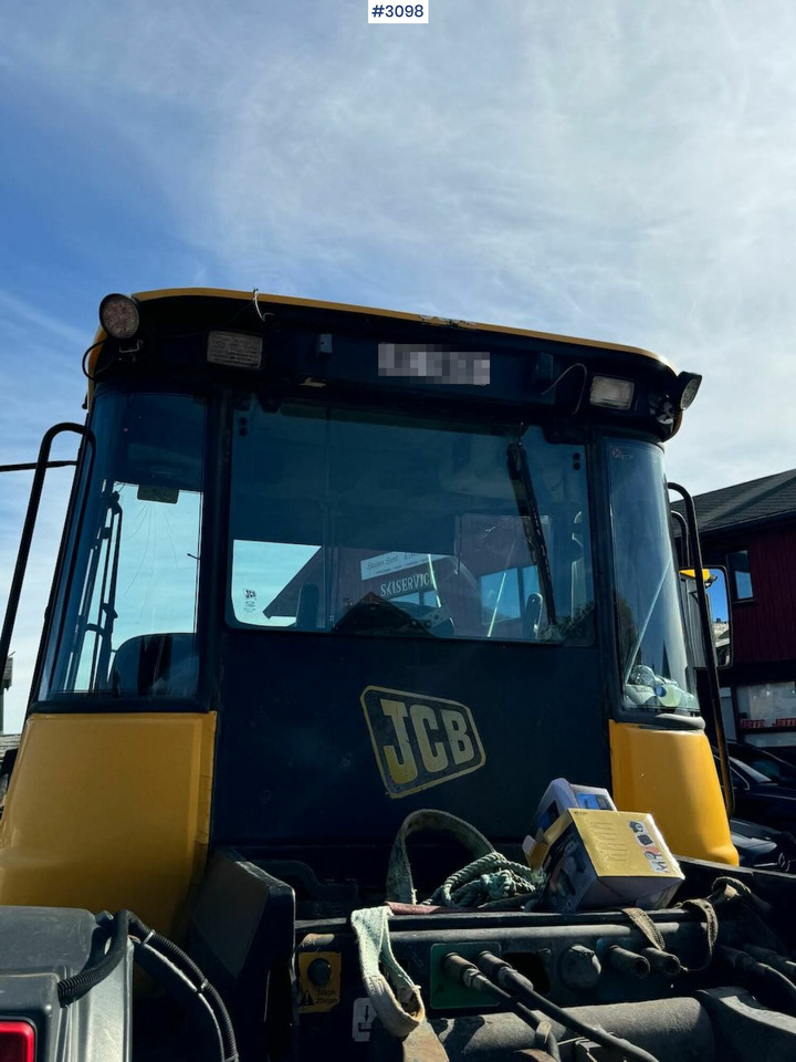 Трактор 2001 JCB Fastrac 3185 4x4. The plow rigged and two sets of tires.: фото 19 Трактор 2001 JCB Fastrac 3185 4x4. The plow rigged and two sets of tires.: фото 19