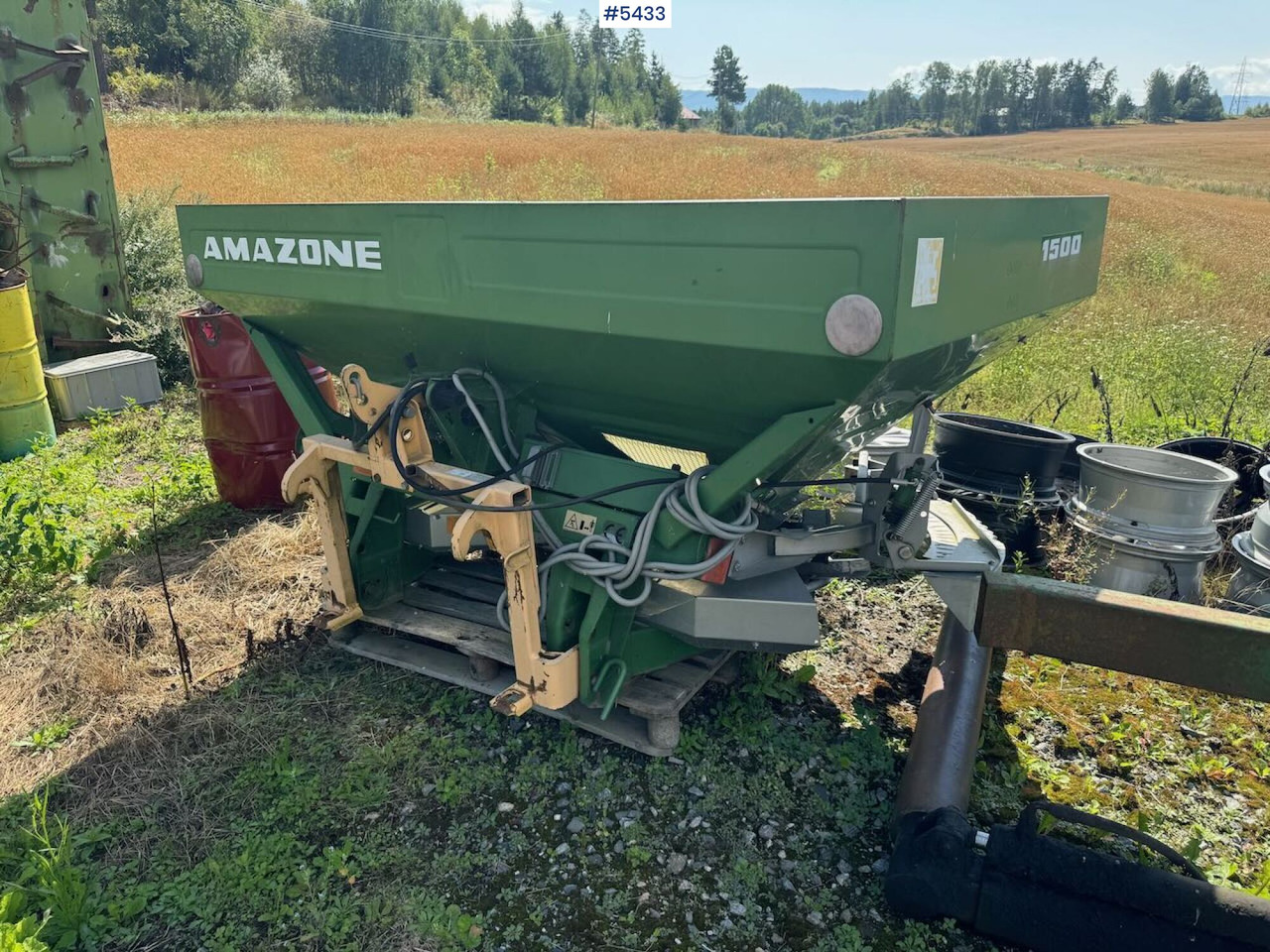 2003 Amazone ZA-M 1500 - Разбрасыватель удобрений: фото 1 2003 Amazone ZA-M 1500 - Разбрасыватель удобрений: фото 1