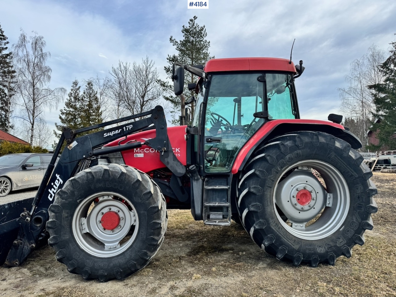 2004 McCormick MC115 4x4 w/ Front Loader and Bucket. - Трактор: фото 3 2004 McCormick MC115 4x4 w/ Front Loader and Bucket. - Трактор: фото 3