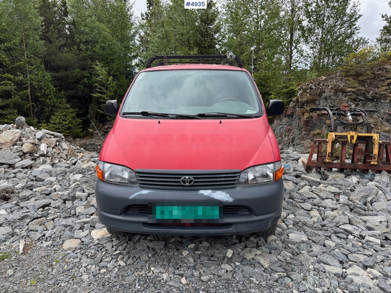 2005 Toyota Hiace 4WD Van. - Цельнометаллический фургон: фото 3 2005 Toyota Hiace 4WD Van. - Цельнометаллический фургон: фото 3