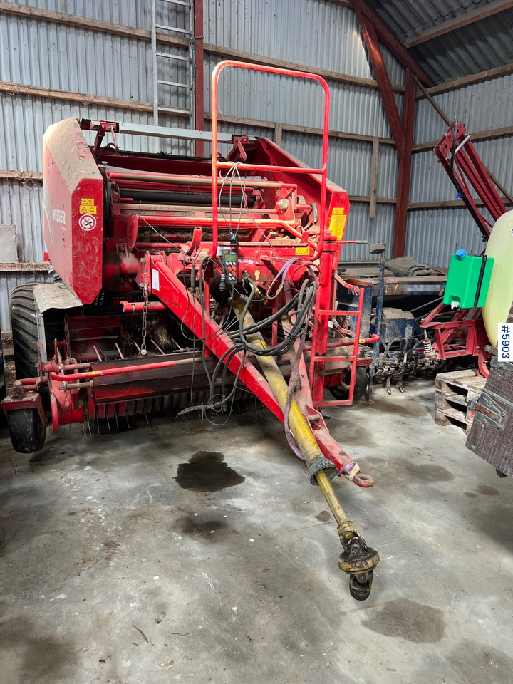 2005 Welger RP 235 press w/ net - Техника для сенозаготовки: фото 3 2005 Welger RP 235 press w/ net - Техника для сенозаготовки: фото 3