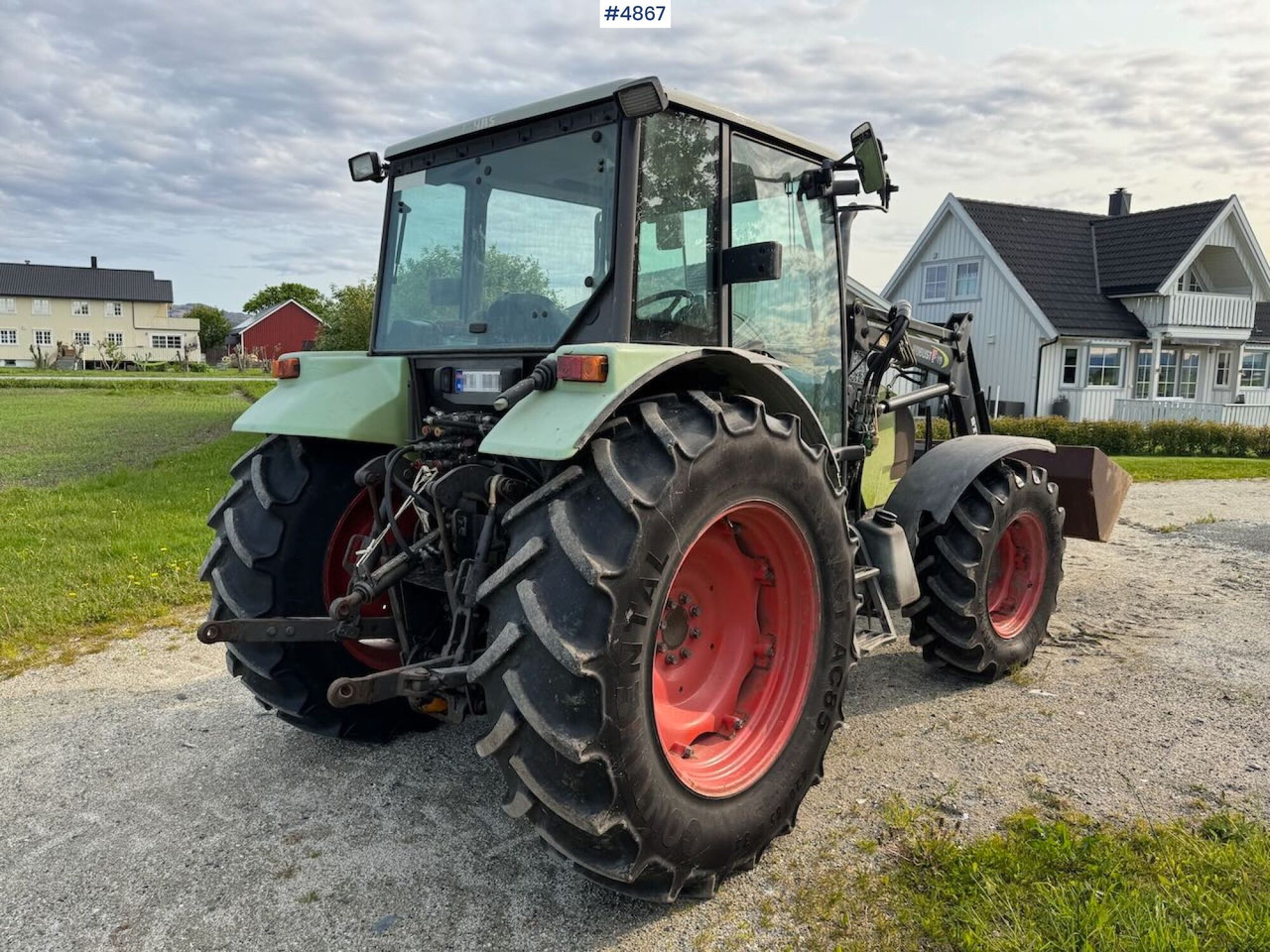 2007 Claas Celtis 446 with front loader, pallet forks, and bucket - Трактор: фото 4 2007 Claas Celtis 446 with front loader, pallet forks, and bucket - Трактор: фото 4