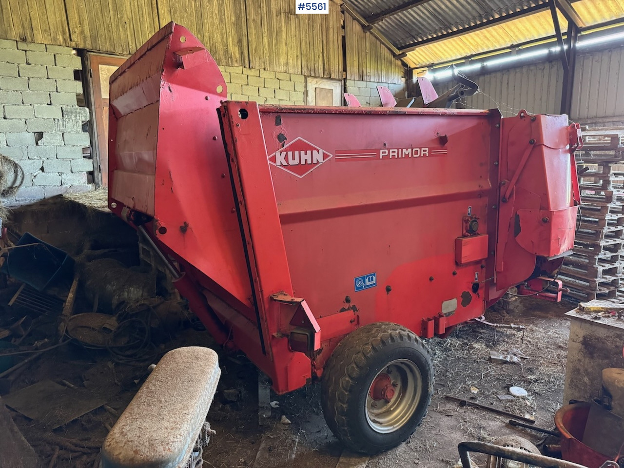 2007 Kuhn PRI 3560 - Техника для сенозаготовки: фото 4 2007 Kuhn PRI 3560 - Техника для сенозаготовки: фото 4