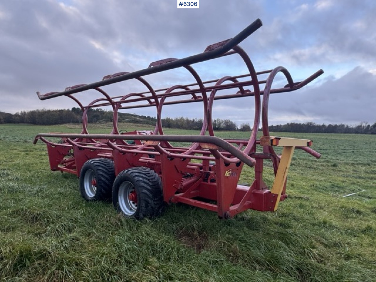2011 Keltec round bale trailer - Техника для сенозаготовки: фото 4 2011 Keltec round bale trailer - Техника для сенозаготовки: фото 4