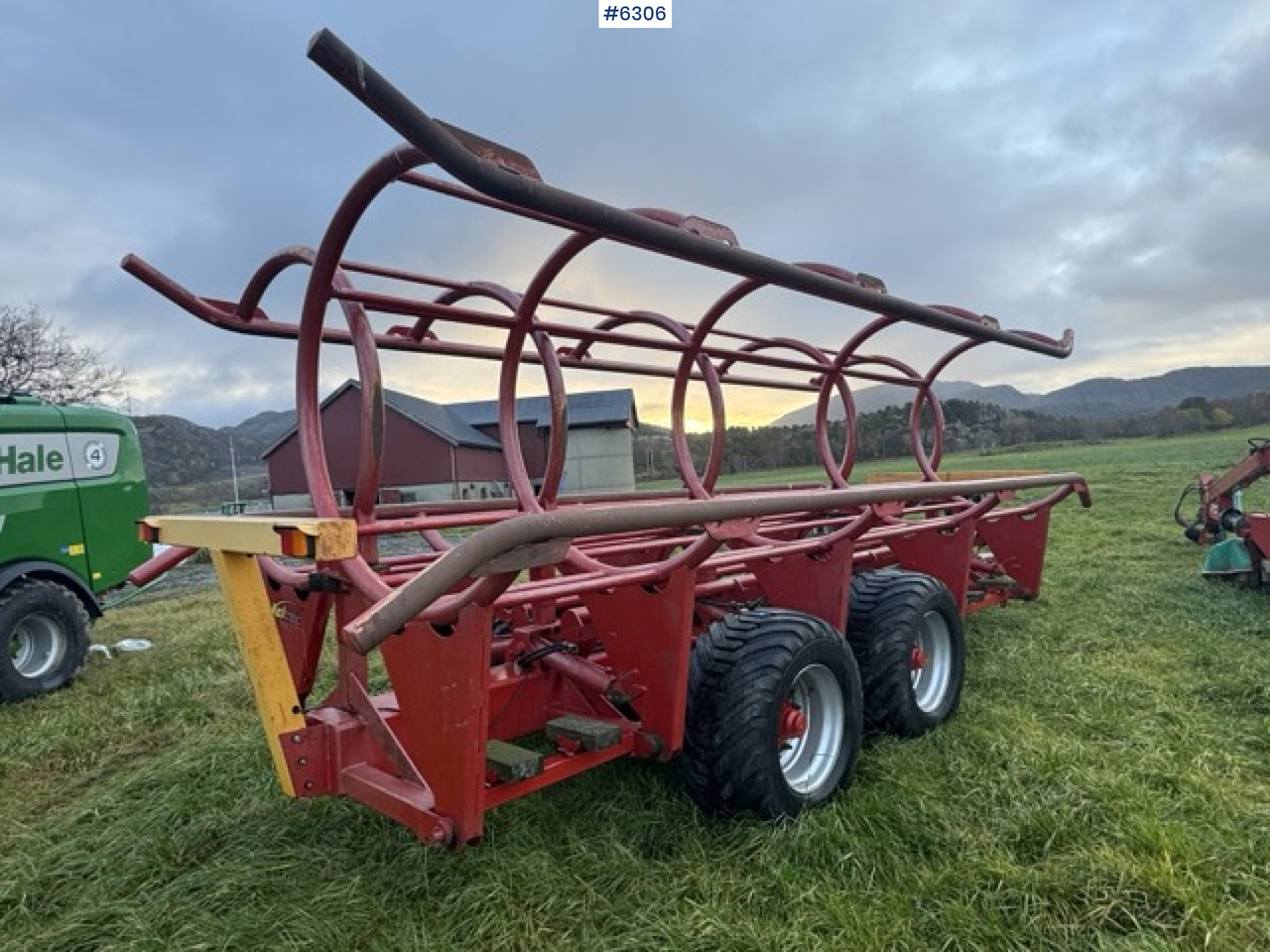 2011 Keltec round bale trailer - Техника для сенозаготовки: фото 3 2011 Keltec round bale trailer - Техника для сенозаготовки: фото 3