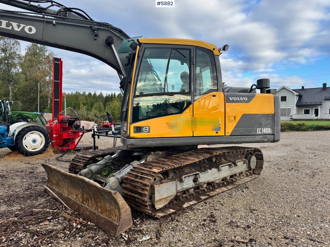 2013 Volvo EC140DL Crawler Excavator w/ Cleaning Bucket. - Экскаватор: фото 4 2013 Volvo EC140DL Crawler Excavator w/ Cleaning Bucket. - Экскаватор: фото 4