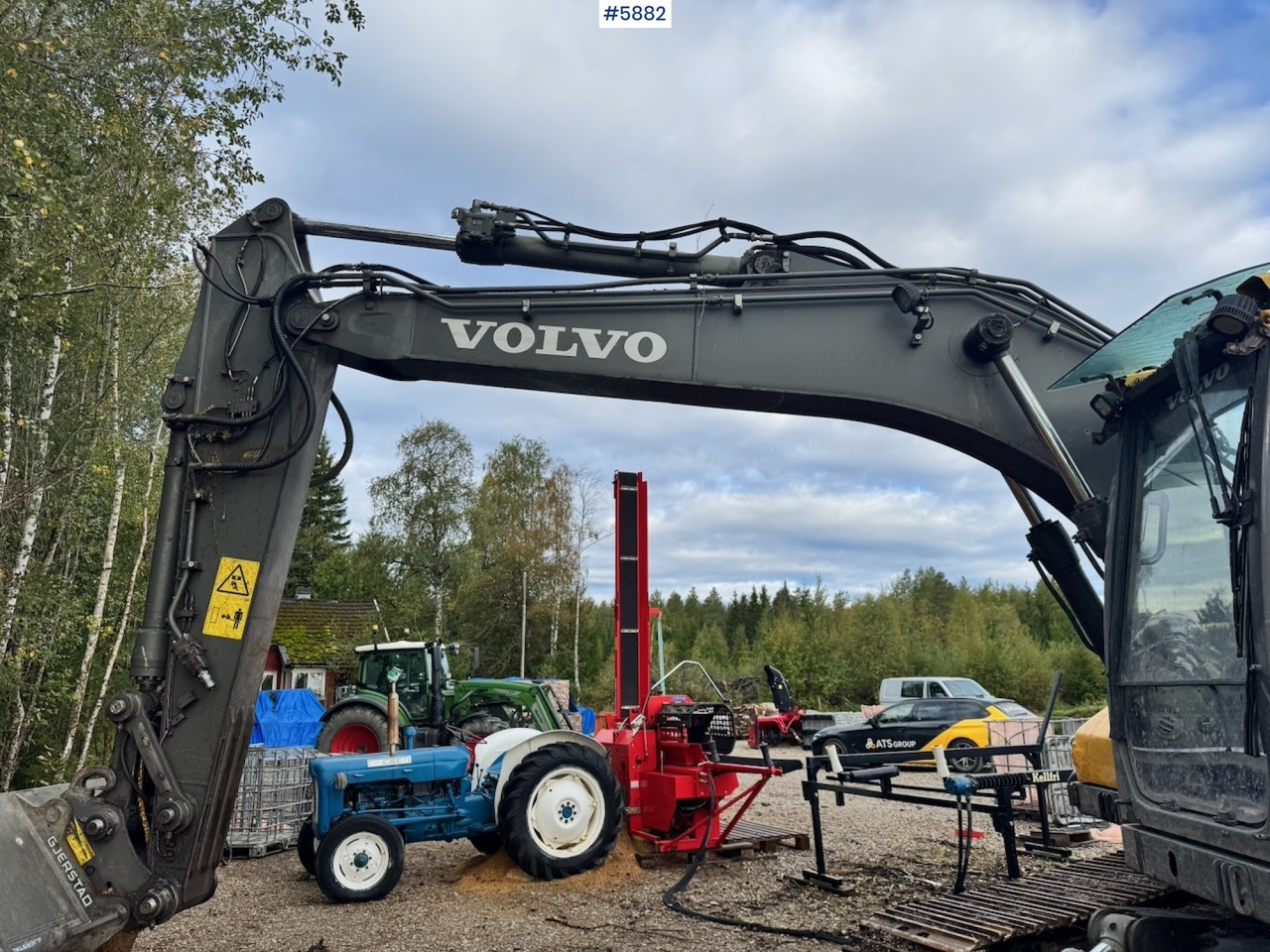 Экскаватор 2013 Volvo EC140DL Crawler Excavator w/ Cleaning Bucket.: фото 9
