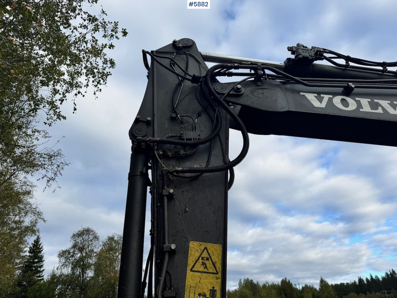 Экскаватор 2013 Volvo EC140DL Crawler Excavator w/ Cleaning Bucket.: фото 13