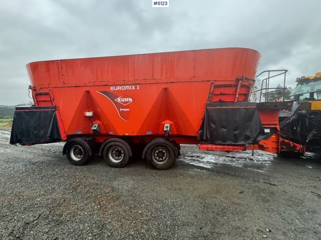 2014 Kuhn Euromix I 4573 feed mixer - Техника для сенозаготовки: фото 3 2014 Kuhn Euromix I 4573 feed mixer - Техника для сенозаготовки: фото 3